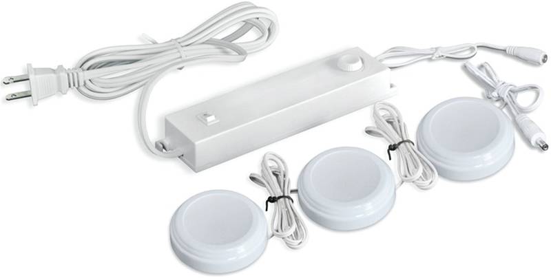 Puck Led 3-light Plug In Wht