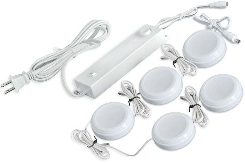 Puck Led 5-light Plug In Wht